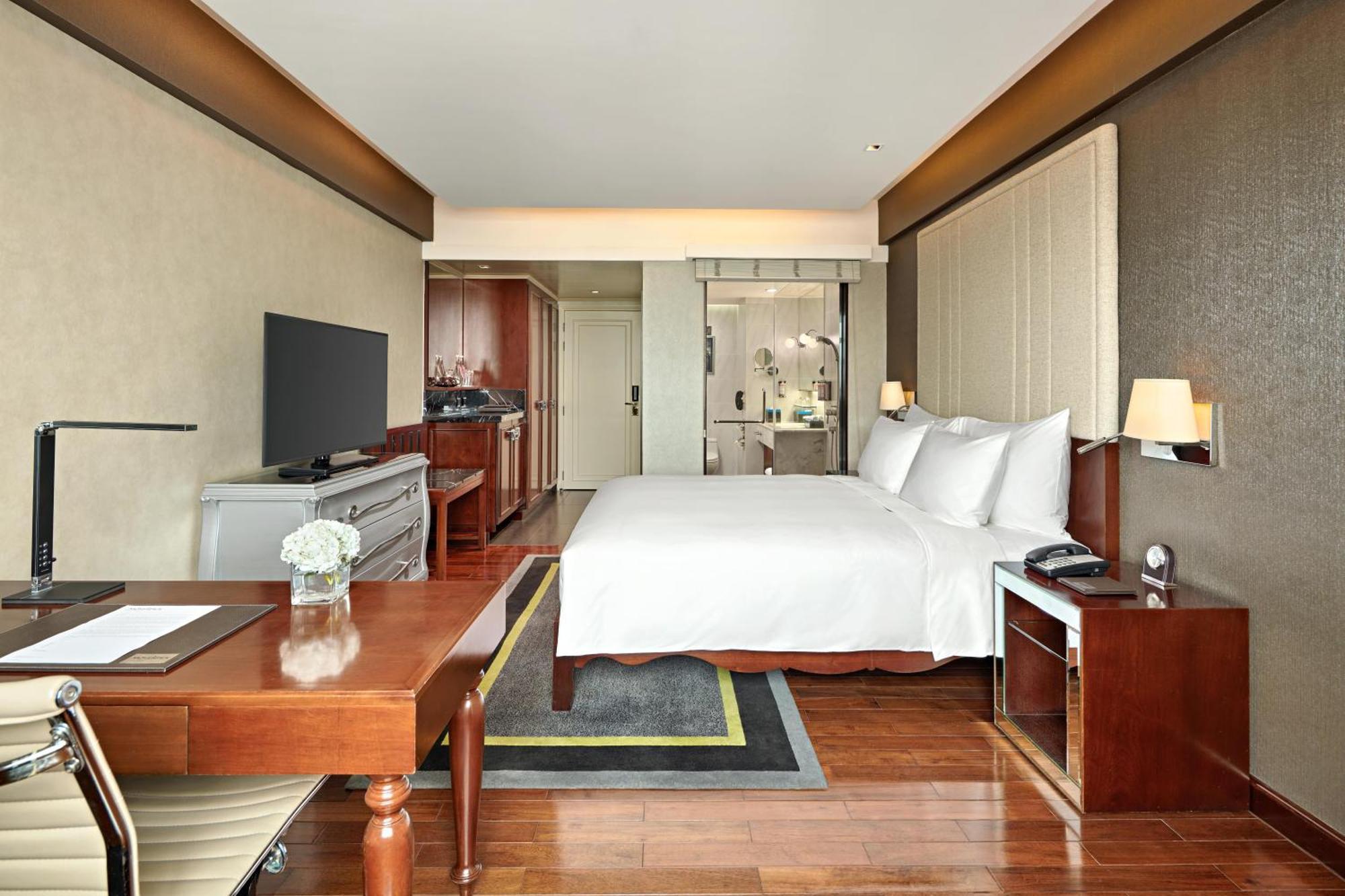 Hotel Mövenpick Hanoi