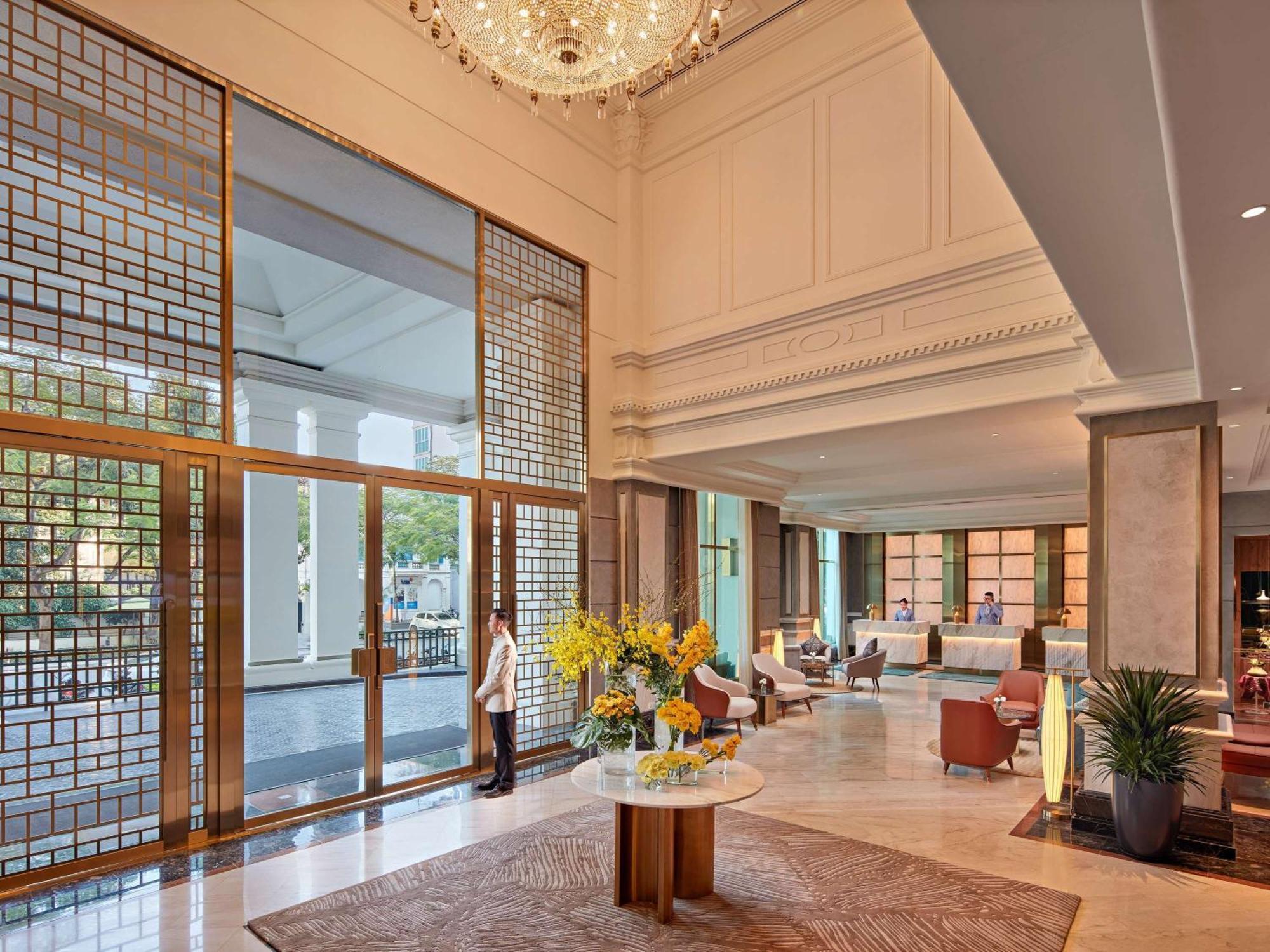 Mövenpick 5*