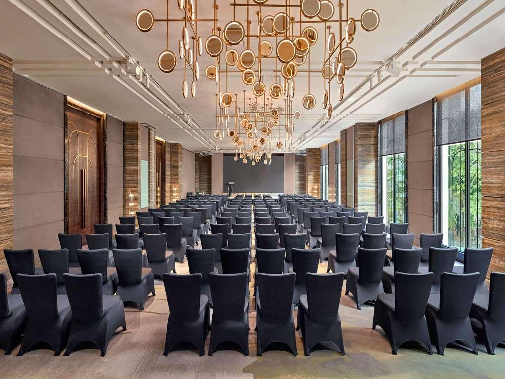 Mövenpick Hotel Hanoi